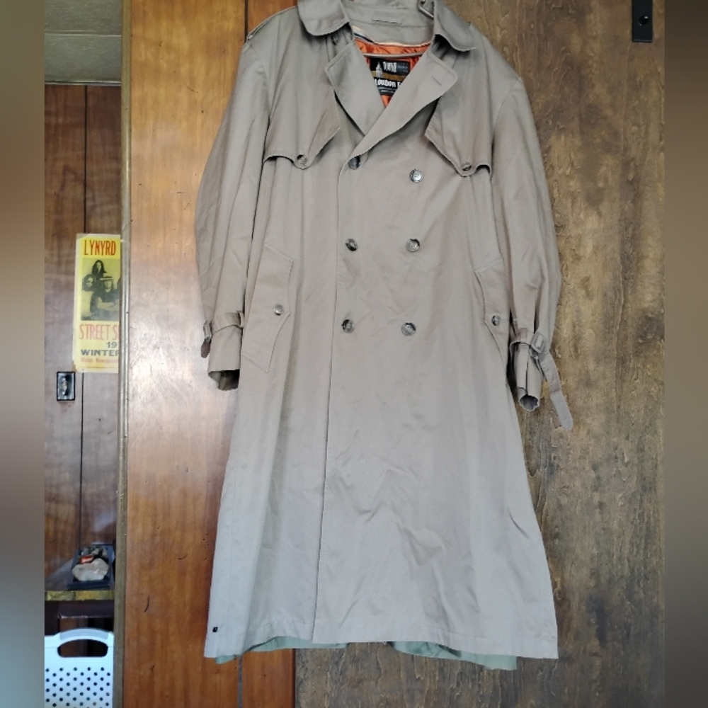 London Fog men's coat size 46r